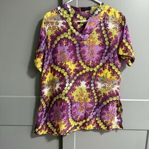 La Sylvie Women V-Neck Short Sleeve Asymmetrical Hem Top Large Boho Lightweight